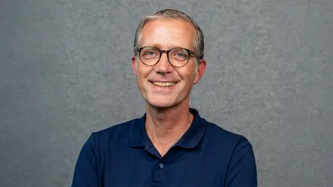 Ps   emanuel eibach   headshot