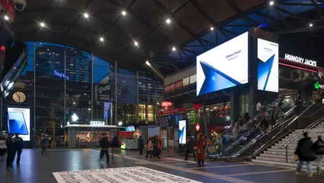 JCDecaux unveils digital network at Southern Cross Station