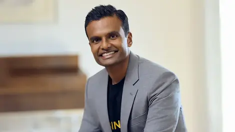 Ps 2509 sb seker headshot