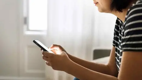 Australian shoppers trust AI more than sales staff